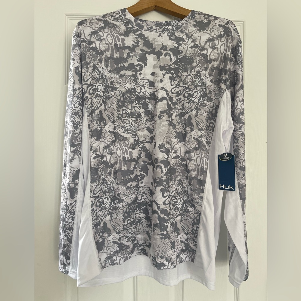 Father’s Day Present for the Fisherman! Huk Icon Change Tide Shirt